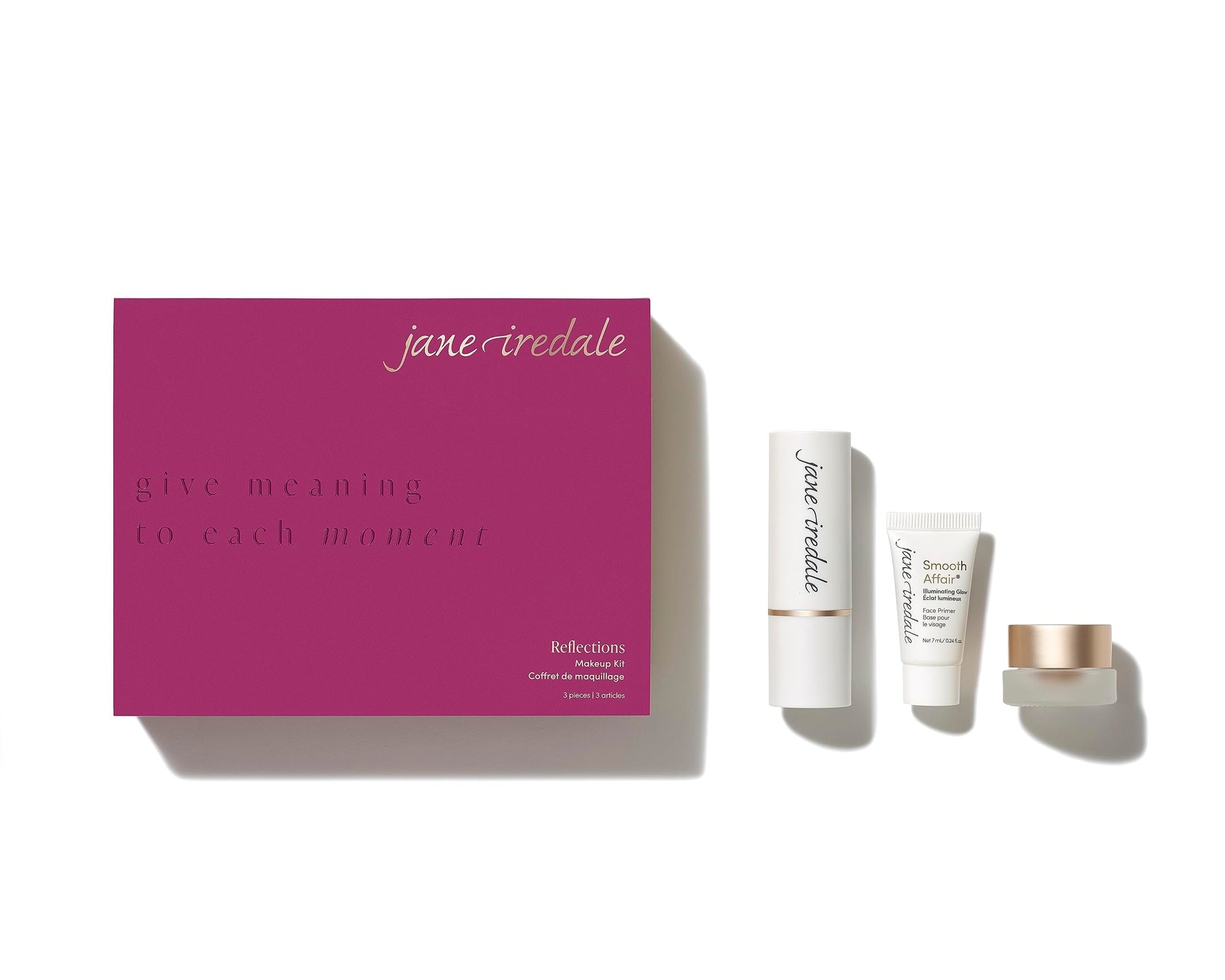 make-up kit met highlighterstick, primer en eyeshadow powder